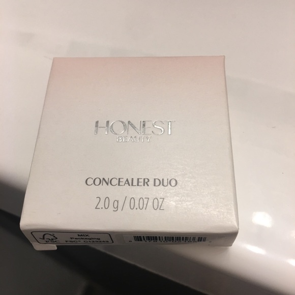 HONEST BEAUTY Concealer Duo In “Perfecting Pecan” - Picture 3 of 4